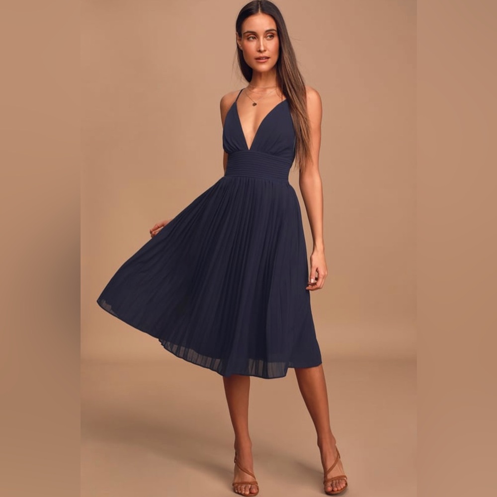 Lulus Love Me To The Moon - Navy Blue Pleated Midi Dress XS